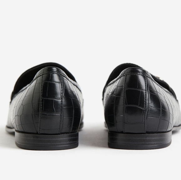 Brand New H &M Loafers. New with no Box. - Picture 3 of 5